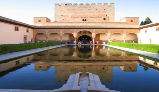 Patio de los Arrayanes