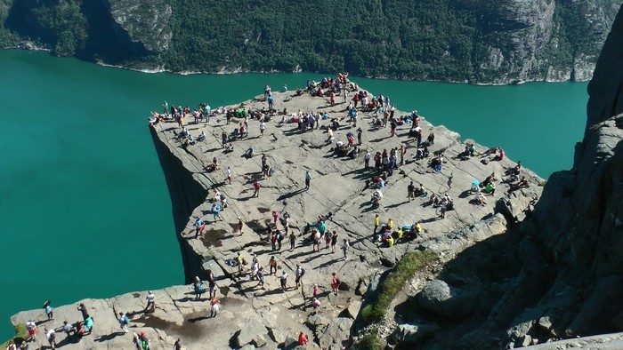 Preacher's Pulpit Rock – Preikestolen