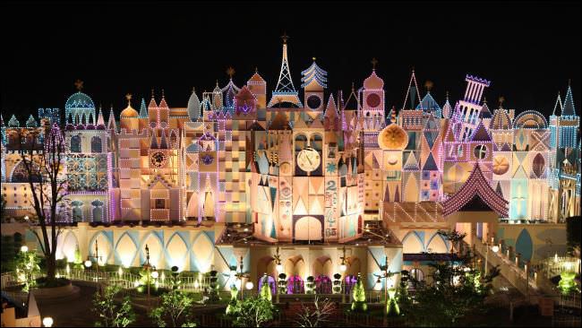 Travel to Hong Kong Disneyland