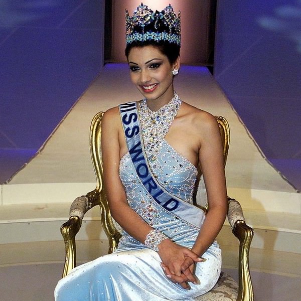 10 Indian Beauties Who Won International Beauty Pageants